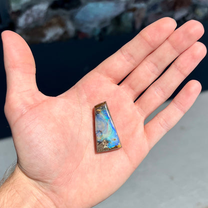 A loose Quilpie boulder opal stone from Queensland, Australia.