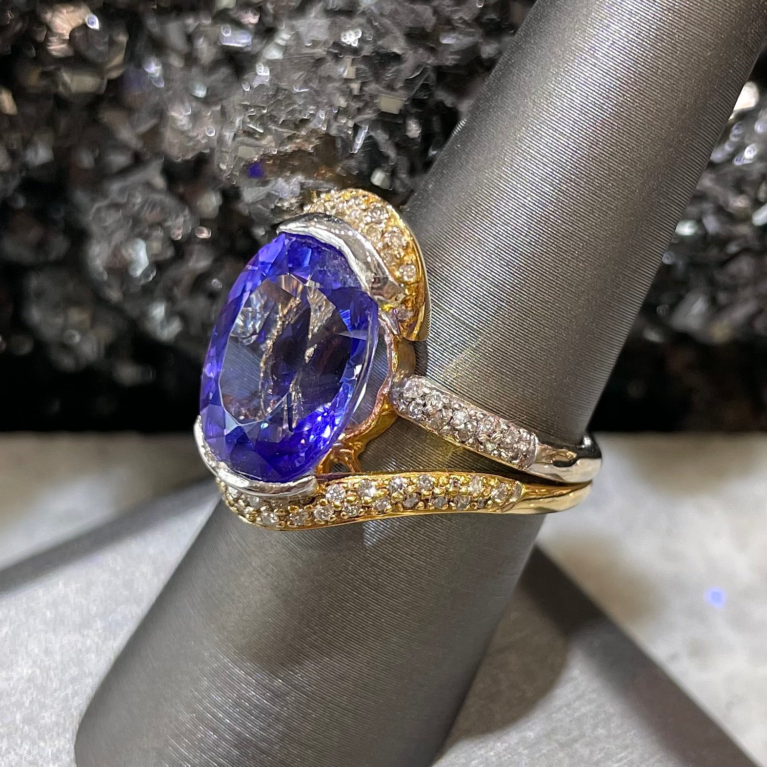 Partially Faceted Tanzanite Crystal Gemstone Diamond 18K Yellow Gold Ring Multi Stone Wedding Ring One of A Kind Three Stone Ring 1038
