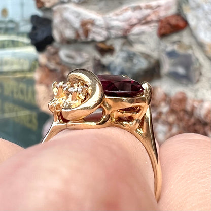 Rhodolite Garnet & Diamond Ring | 14kt